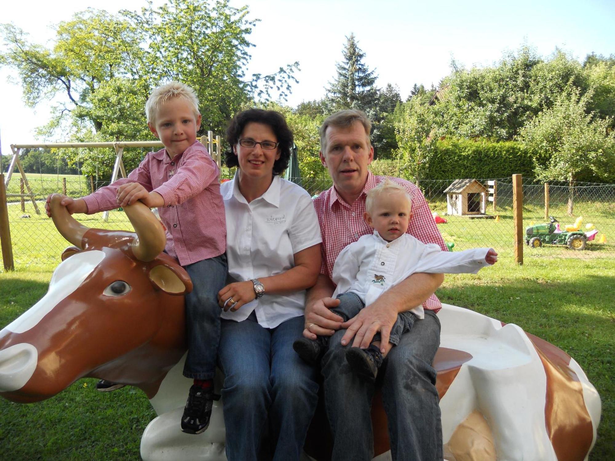 Erlebnisbauernhof Urak Sankt Kanzian am Klopeiner See Buitenkant foto